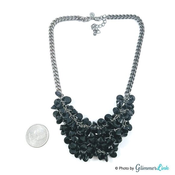 AEO Black Cluster Mesh Bib Statement Necklace - Picture 6 of 7